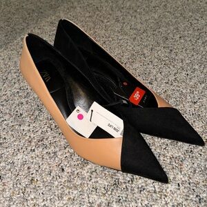 Zara NWT black/tan kitten heels size 9